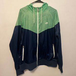 Nike Blue/Green Windrunner Jacket. Mens XL